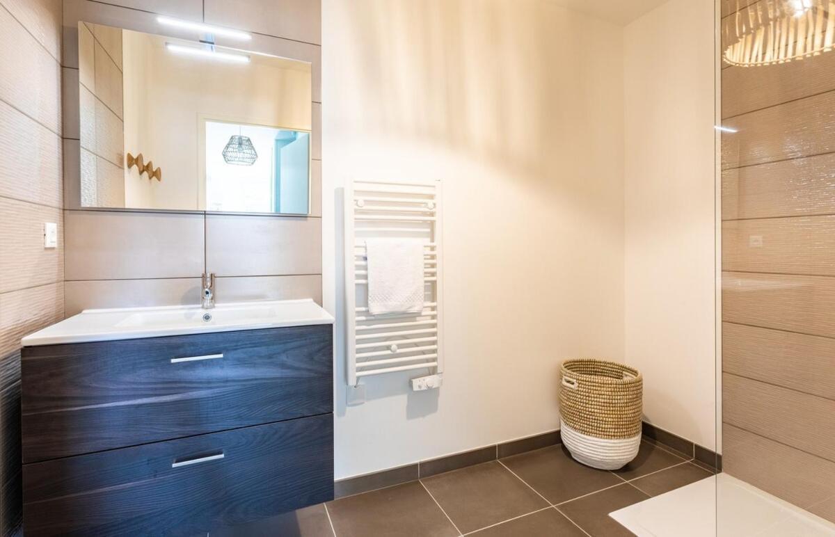 Le Celadon - Joli T3 Moderne - 2 Chambres Avec Канкаль Экстерьер фото